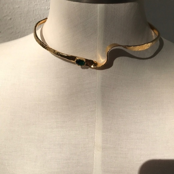 Devon Leigh choker Emerald stone 14k /20 - Picture 8 of 8